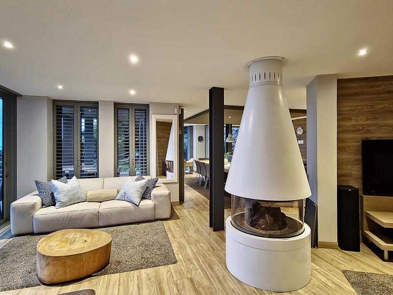 5 Bedroom Property for Sale in Bakoven Western Cape